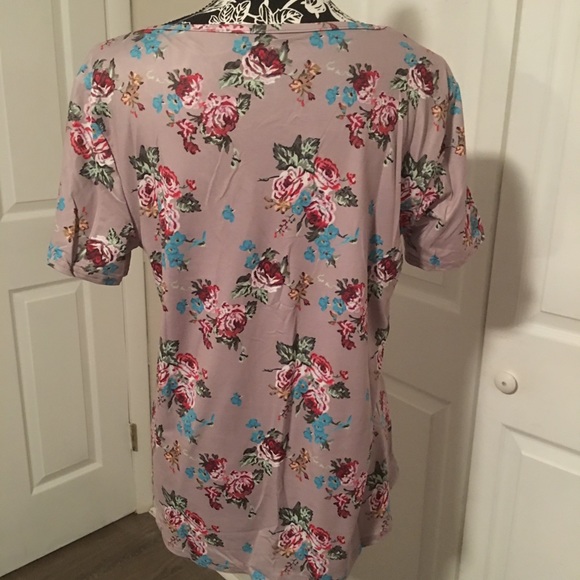 Beautiful Floral Strappy Top - Picture 4 of 5